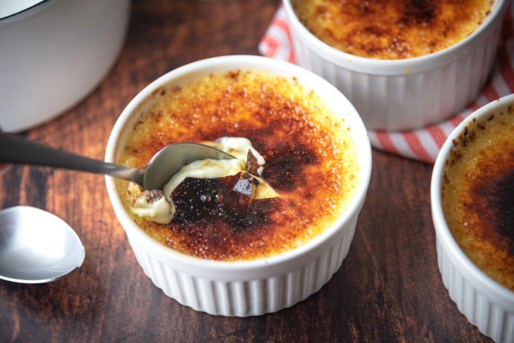 Crème brulée with coriander and seaweed | A WAVE OF FLAVOURS